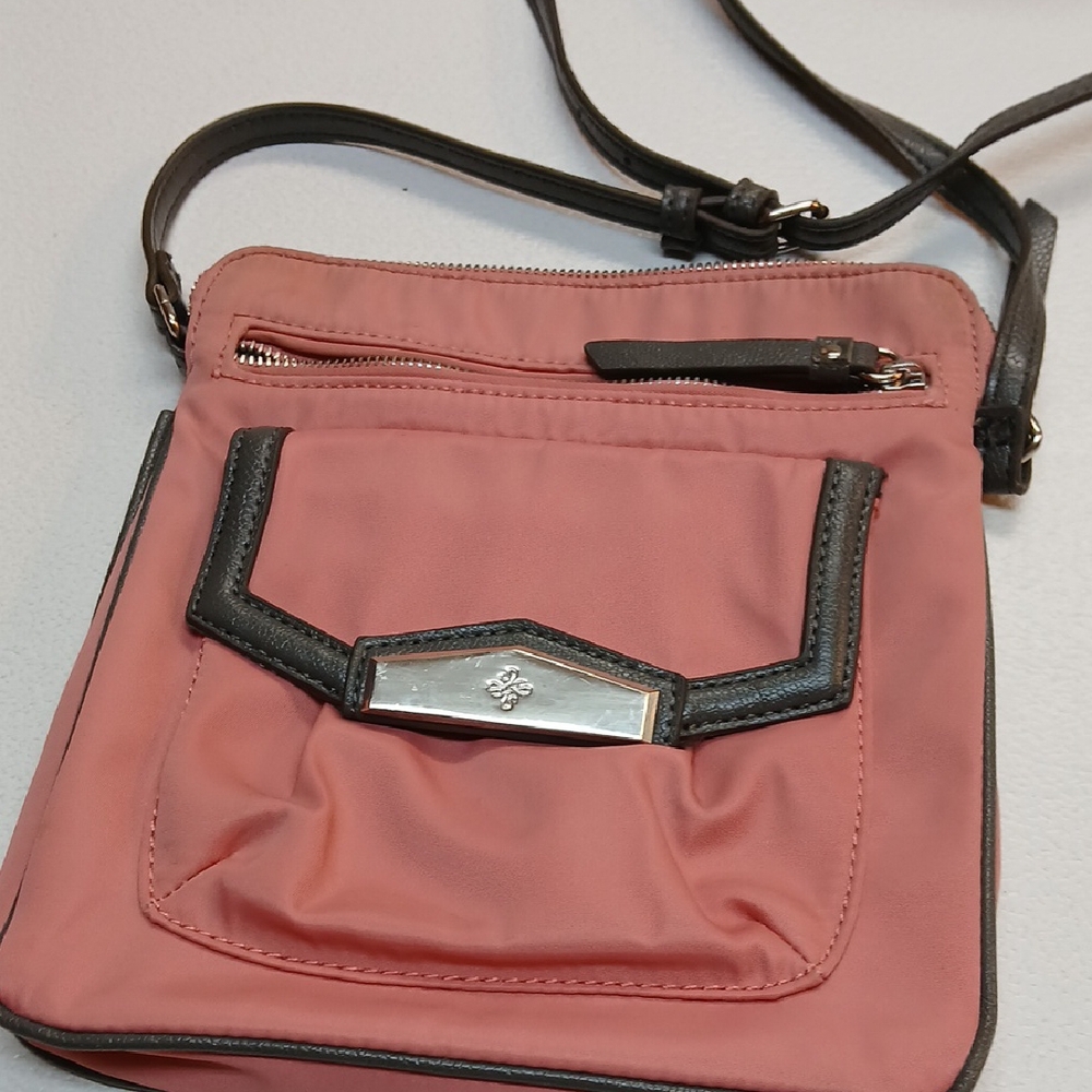 Simply Vera Vera Wang Coral and Gray Crossbody Bag